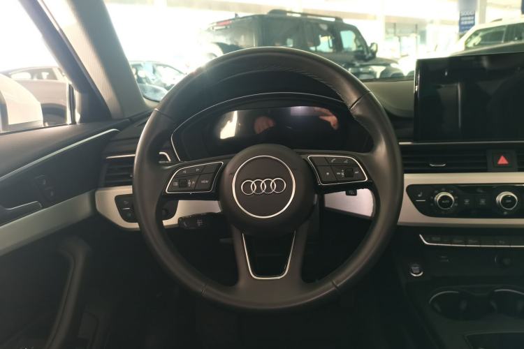 Used Audi A4L 2022 40 TFSI Fashion Dynamic Model