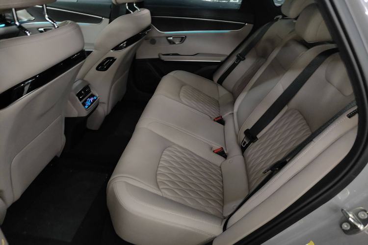 Used BYD Han 2025 EV Intelligent Driving Edition 701KM LiDAR Flagship Model
