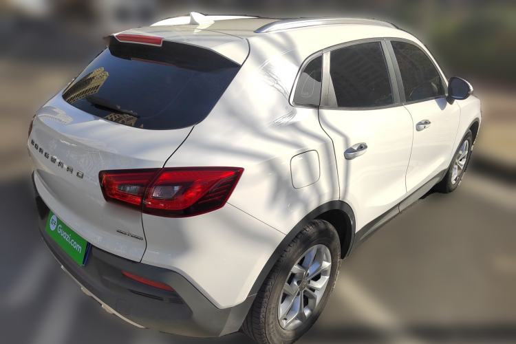 Used BORGWARD BX5 2017 20TGDI Automatic Two-Wheel Drive Pioneer Edition