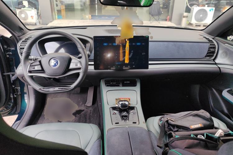 Used BYD Han 2022 EV 610 km All-Wheel-Drive Qianshan Cui Limited Edition
