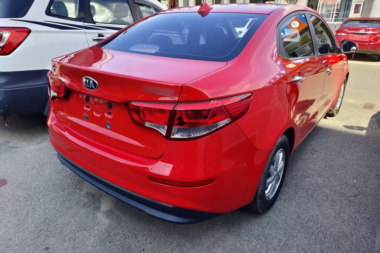 Used Kia K2 2015 Sedan 1.4L MT GLS
