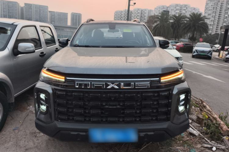 Used SAIC MAXUS Xingji 2023 Starry H 2.0T Automatic Diesel Dual-Turbo All-Wheel Drive Luxury Edition Long Wheelbase