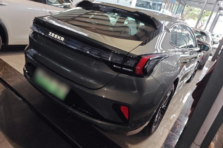 Used Zeekr 001 2025 WE Edition 100 kWh Rear-Wheel Drive
