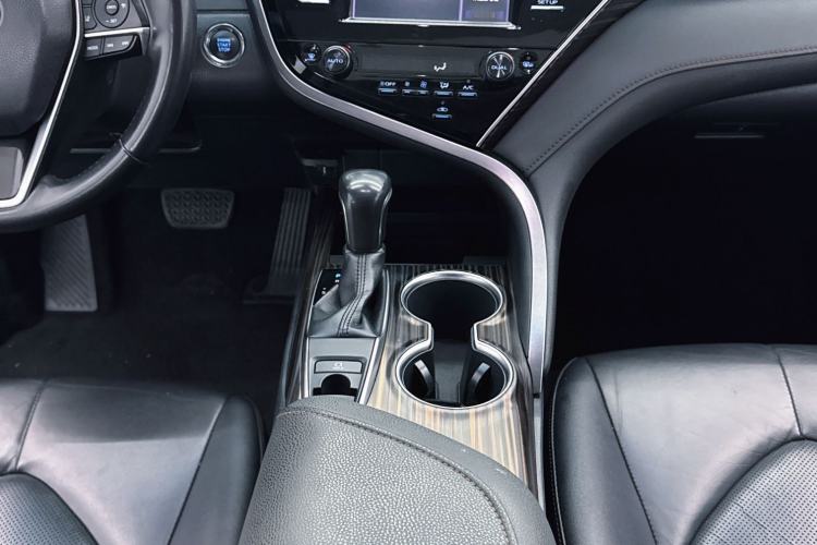 Used Toyota Camry 2018 2.0G Luxury Edition