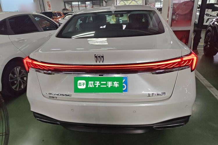 Used Buick LaCrosse 2025 28T Platinum Edition
