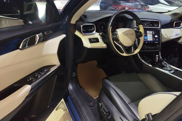 Used Lynk & Co 01 2019 2.0T Two-Wheel Drive Zhaopu Version China VI Standard
