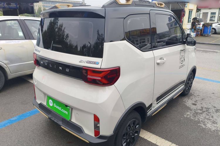 Used Wuling Hongguang MINIEV 2022 GAMEBOY 200km Gaming Edition with Lithium Iron Phosphate