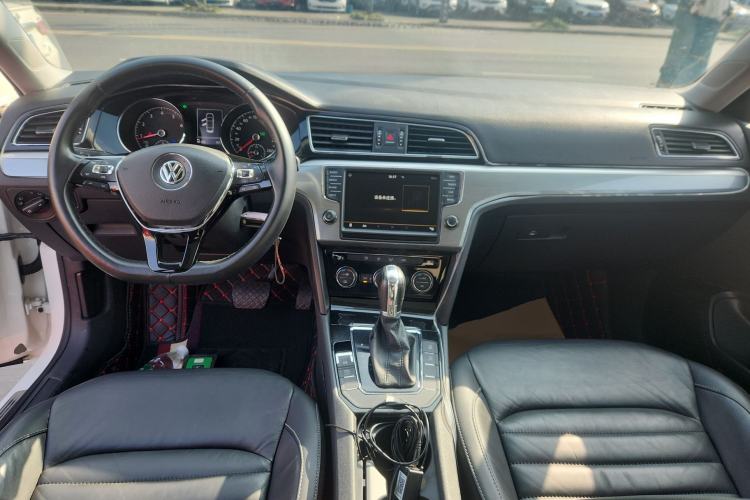 Used Volkswagen Lamando 2018 280TSI DSG Comfort Edition
