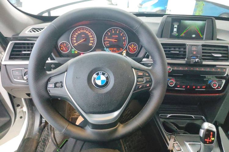 Used BMW 3 Series GT 2018 320i Sport Edition
