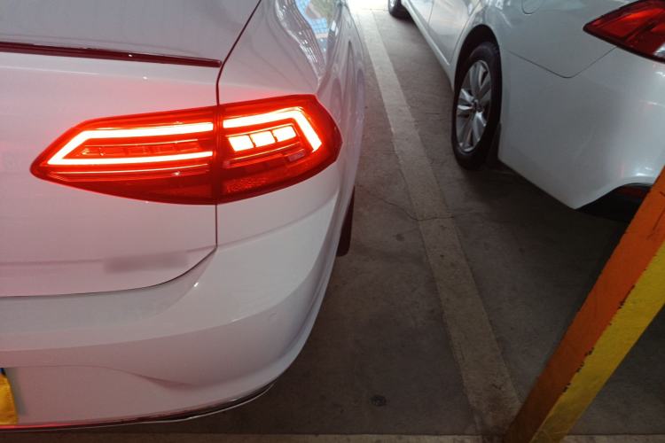 Used Volkswagen Lamando 2019 230TSI DSG Fashion Edition China V Standard