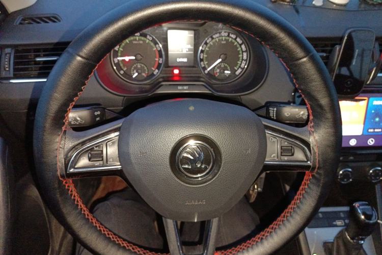 Used Skoda Octavia 2019 1.5L Automatic SmartDrive Comfort Edition China V Standard