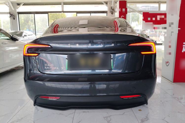 Used Tesla Model 3 2023 Long-Range All-Wheel-Drive Version
