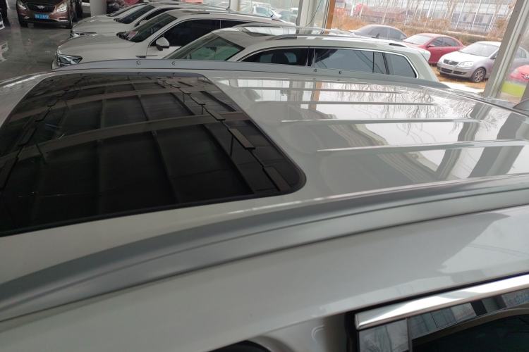 Used Cadillac XT5 2018 25T Tech Model
