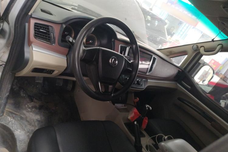 Used FORTHING Lingzhi 2019 V3 1.6L 2-Seat Standard Model China VI