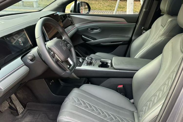 Used BYD Song L DM-i 2025 Intelligent Driving Version 112 km Beyond-Range Type
