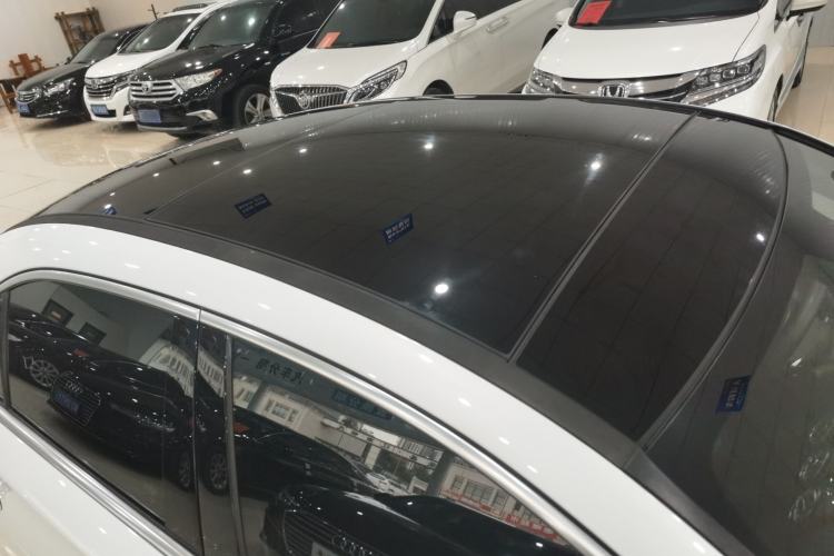 Used Mercedes-Benz A-Class 2021 A 200 L Sport Sedan Fashion Model
