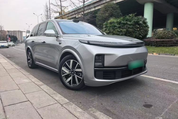 Used Li Auto L8 2023 Max model
