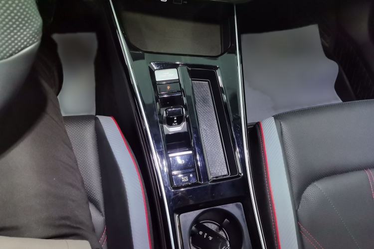 Used Volkswagen Lamando 2024 Lavida L 280TSI DSG Cool & Spicy Edition
