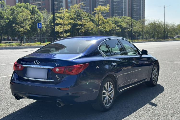 Used Infiniti Q50L 2016 2.0T Enjoyment Edition
