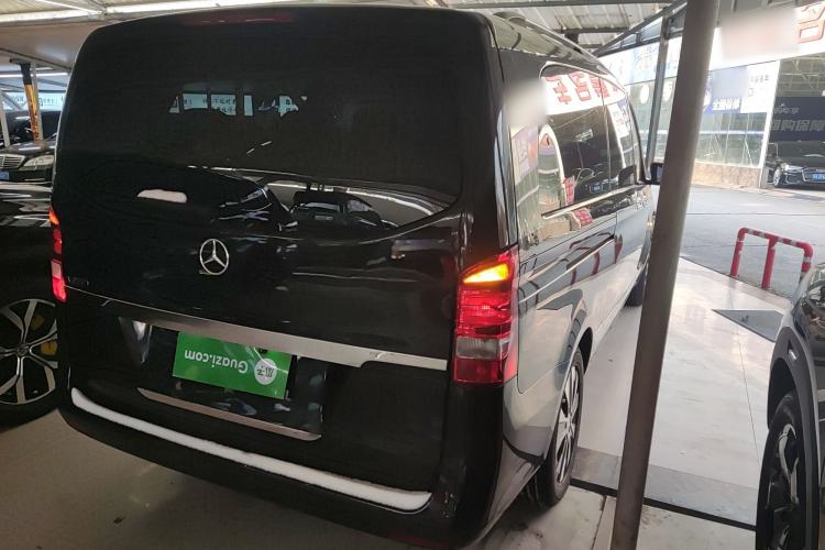 Used Mercedes-Benz Vito 2021 2.0T Elite Version 7 Seats
