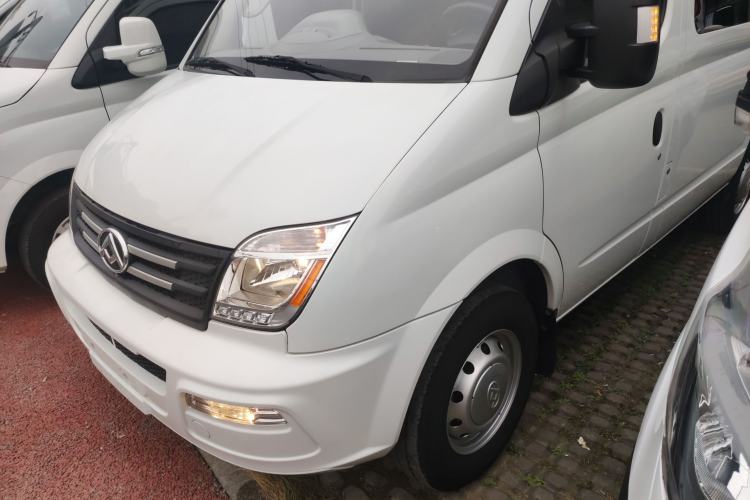 Used SAIC MAXUS Xintu V80 2021 2.0T AMT Classic Aoyuntong Short Wheelbase Mid-Roof 5/6-Seater