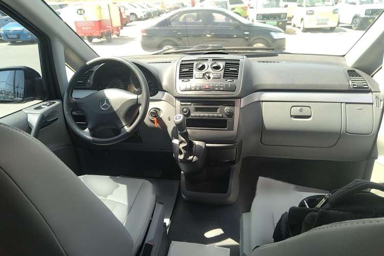 Used Mercedes-Benz Vito 2013 3.0L Elite Edition