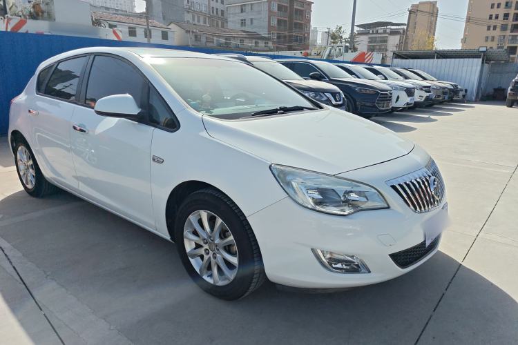 Used Buick GT 2014 XT 1.6L Automatic Fashion Edition
