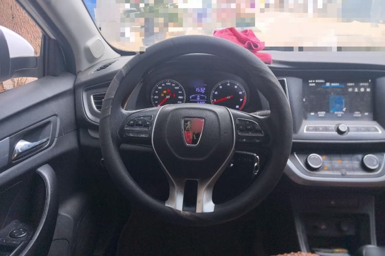 Used Roewe 360 2018 PLUS 1.5L Manual Luxury Edition
