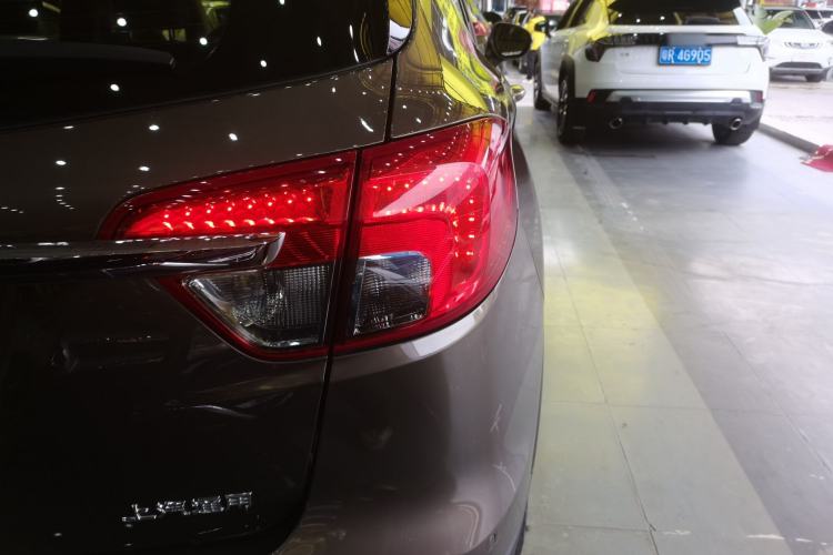 Used Buick Envision 2017 20T Two-Wheel Drive Leading Version
