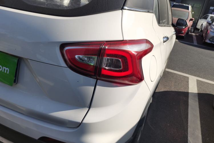 Used Baojun 510 2017 1.5L Automatic Fashion Model
