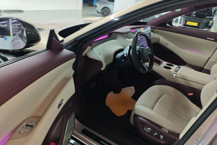 Used  YU7 2025 Ultra-Long Range High-Performance All-Wheel-Drive Max Edition
