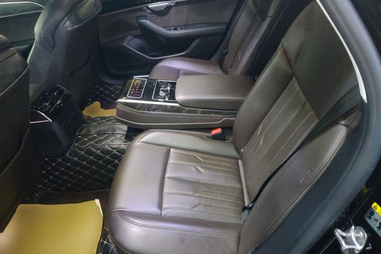 Used Audi A8 2019 Facelifted Plus A8L 50 TFSI quattro Comfort Version
