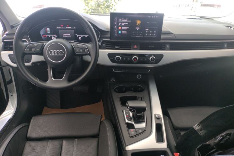 Used Audi A4L 2024 40 TFSI Fashion Dynamic Model
