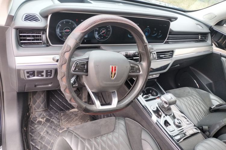 Used Hongqi HS5 2022 Revised Version 2.0T Smart Connect Flagship Edition
