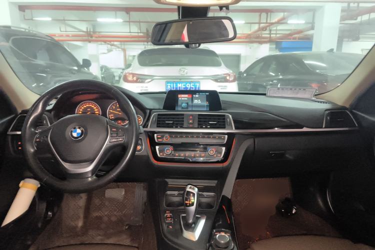 Used BMW 3 Series 2018 320Li Fashion Model
