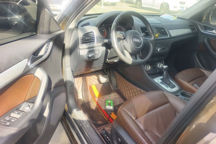 Used Audi Q3 2015 35 TFSI quattro Millionth Anniversary Edition
