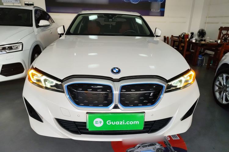 Used BMW i3 2022 eDrive 35 L
