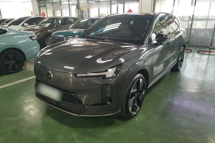 Used Volvo Volvo XC70 Plug-in Hybrid 