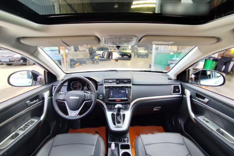 Used Haval H6 2017 Red-Label Sport Edition 1.5T Automatic Two-Wheel Drive Luxury Model
