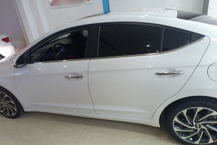 Used Hyundai Elantra 2019 1.4T Dual-Clutch Xuan Dong · Dynamic Model

