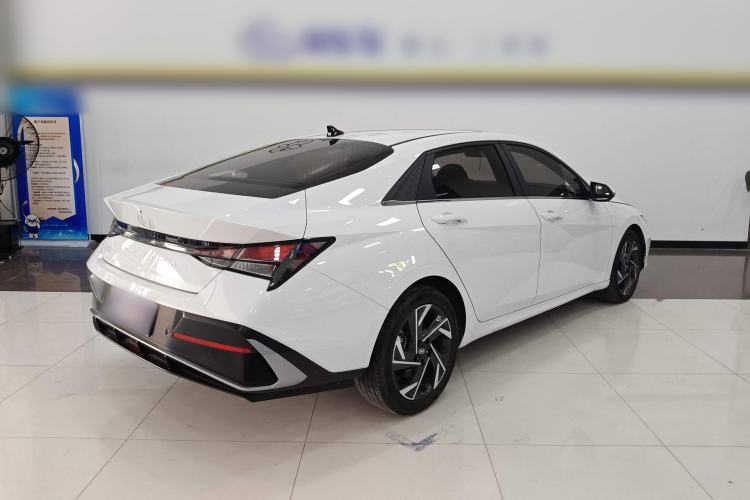 Used Hyundai Elantra 2023 1.5L CVT GLX Elite Edition
