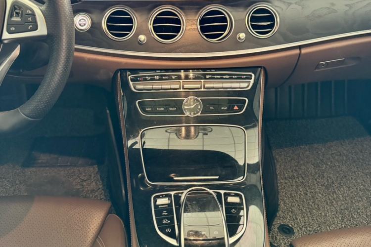 Used Mercedes-Benz E-Class 2016 E 200 L Sport Edition
