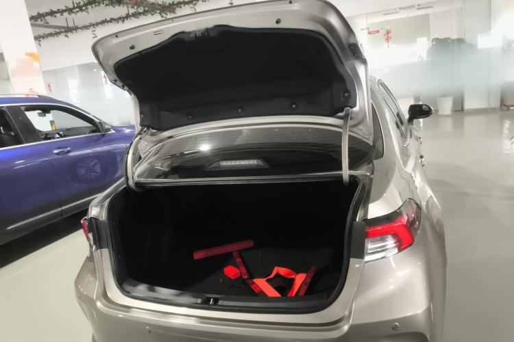 Used Toyota Corolla 2023 1.8L Smart Electric Hybrid Dual-Motor Elite Edition
