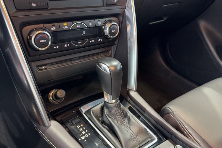 Used Mazda CX-4 2018 2.0L Automatic Two-Wheel Drive Blue Sky Leading Edition China VI Standard
