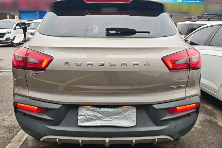 Used BORGWARD BX5 2017 20TGDI Automatic Two-Wheel Drive Pioneer Edition