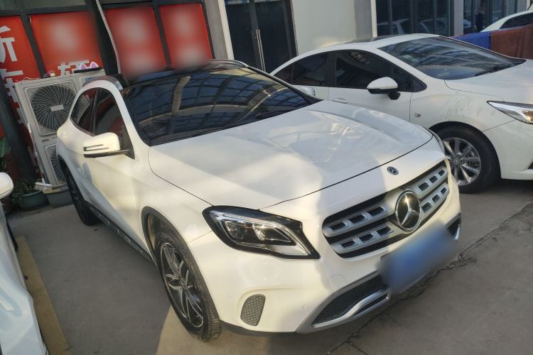 Used Mercedes-Benz GLA 2017 GLA 200 Fashion Model