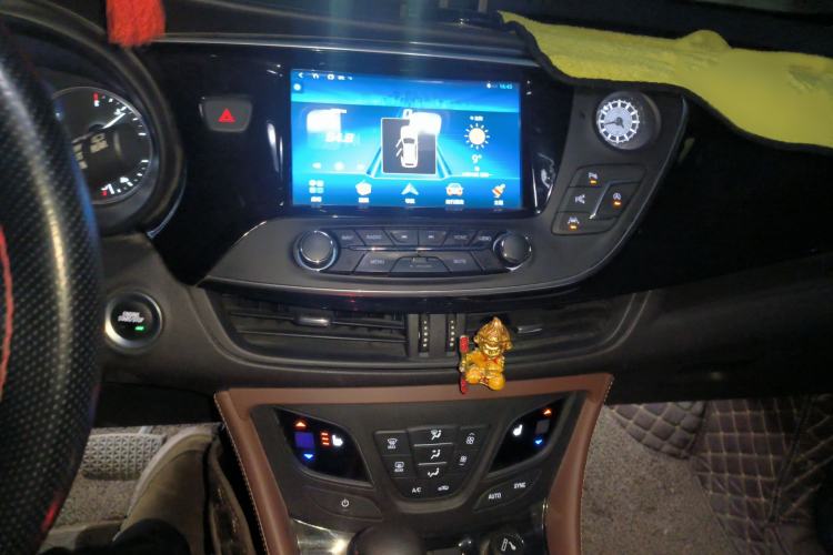 Used Buick Envision 2018 28T Four-Wheel Drive Luxury Model
