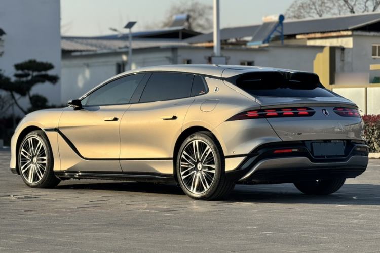 Used Denza Z9GT 2024 1100 Four-Wheel Drive Ultra Version