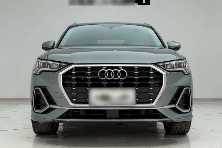 Used Audi Q3 2021 40 TFSI Fashion Dynamic Model

