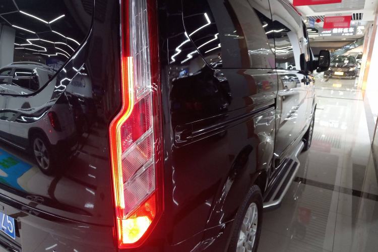 Used Ford Tourneo Custom 2020 2.0T Automatic Elite Edition China VI Standard
